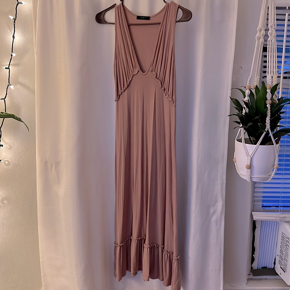 Mauve midi dress low v cut